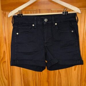 American Eagle Women's Cuffed Shorts